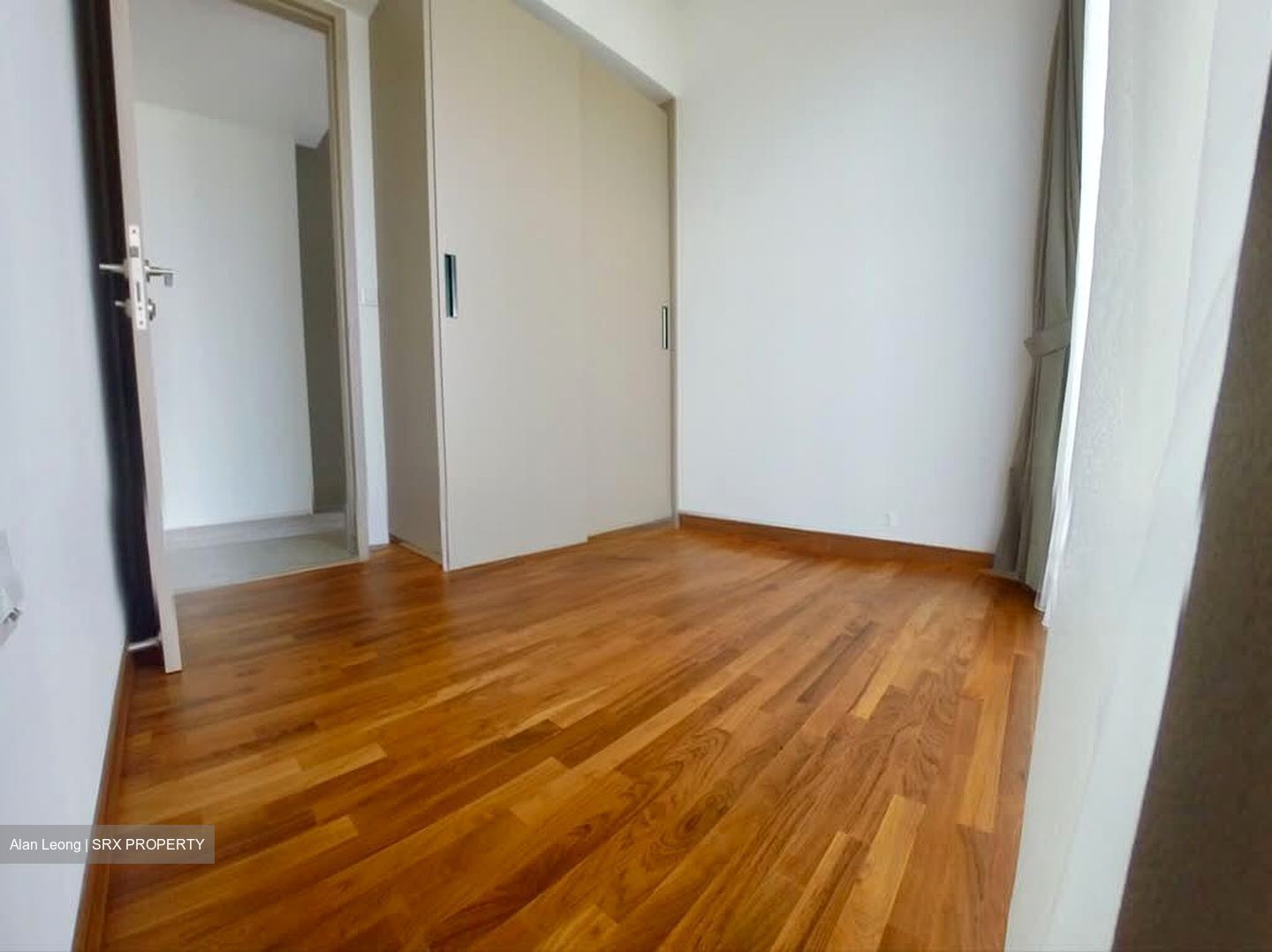 J Gateway (D22), Condominium #559809141
